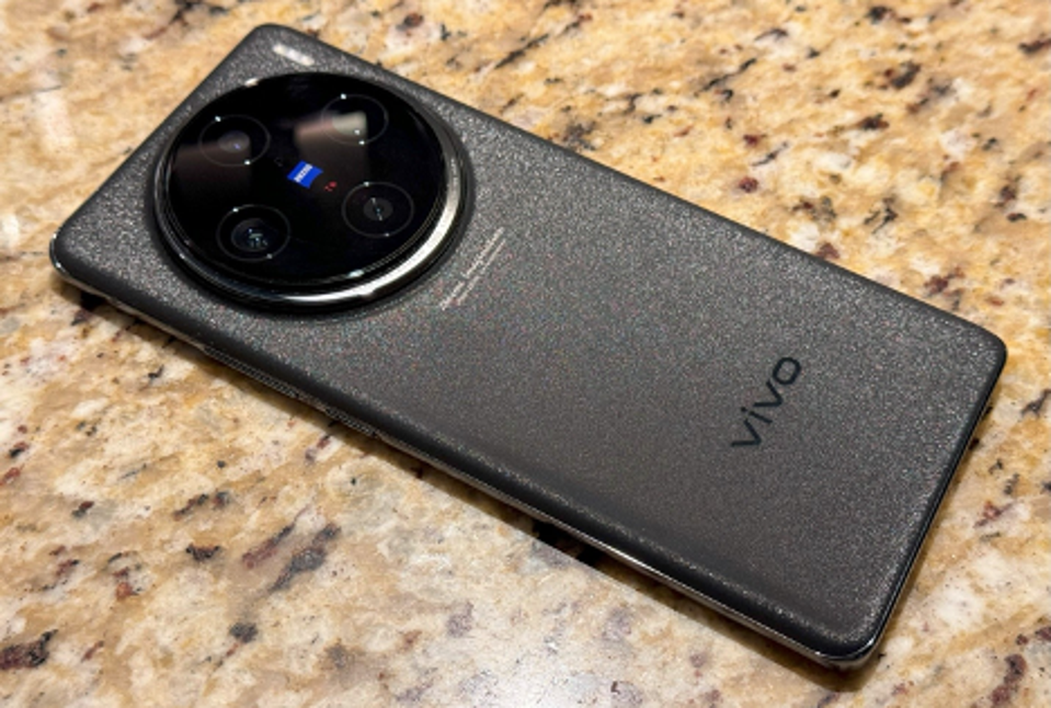 Best Camera Phones of 2025: Top Picks for Stunning Mobile Photography 5 Vivo X100 Pro